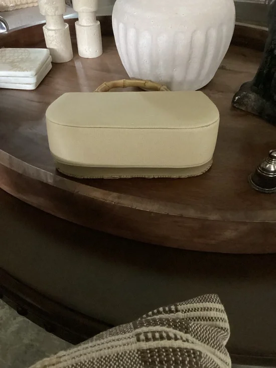 Brand NewTommy Bahama Natural Woven Mini Bag with Bamboo Handle - Picture 4 of 4